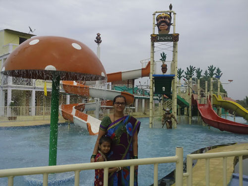 Mandvi Hill Resort Waterpark,One Day Picnic Resort and Waterpark Near by Gujarati Jain Community picnic spot in Virar, Vasai, Mira Bhayandar,Thane,Dahisar,Mumbai